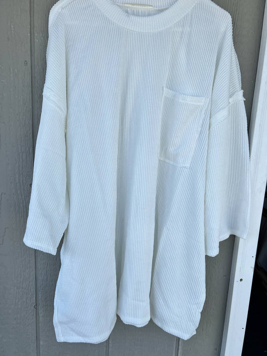 MEDIUM WHITE OVERSIZED COVER UP