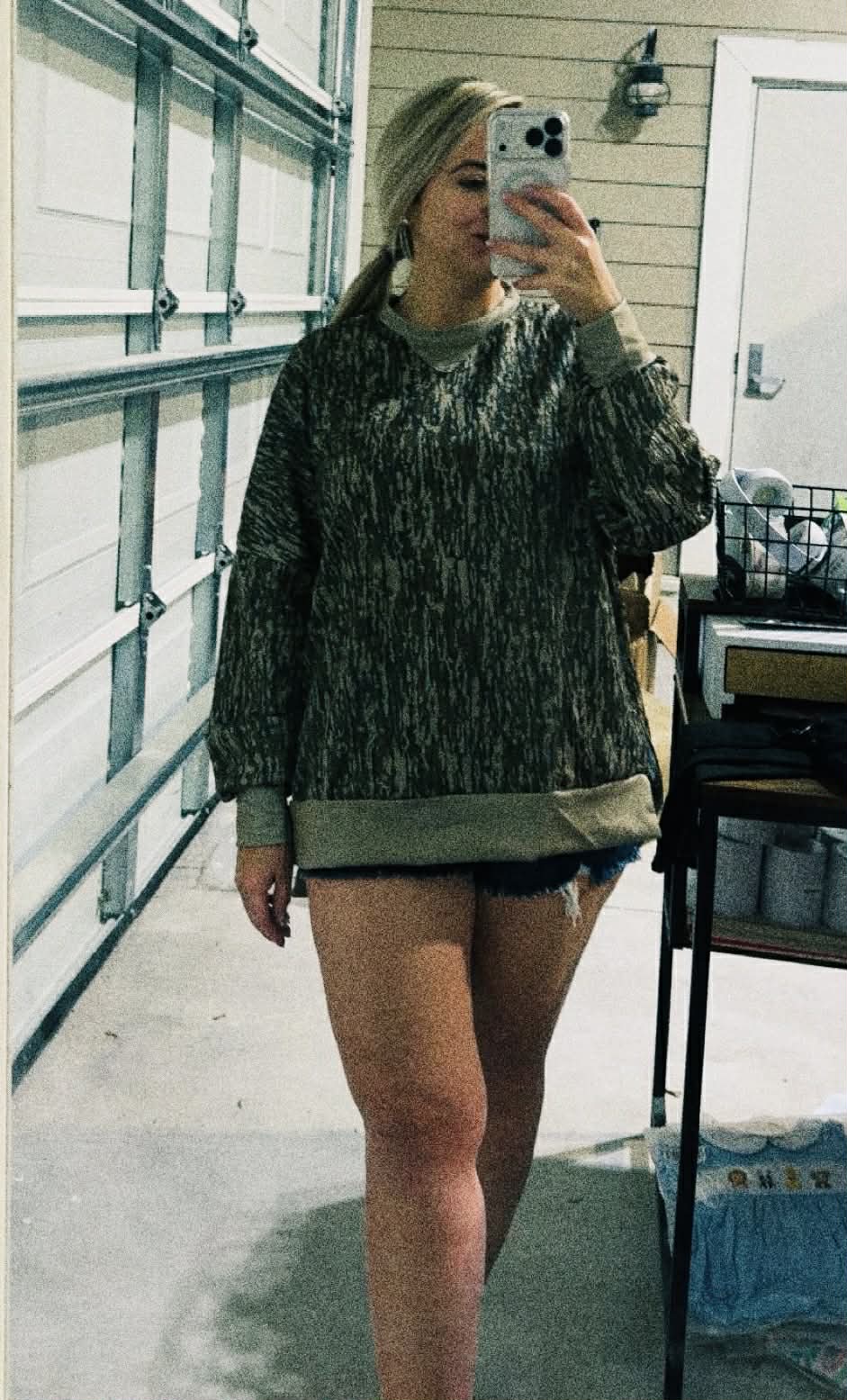 SMALL LADIES TREELAND CAMO OVERSIZED SHIRT