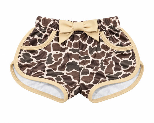 GIRLS TAN CAMO SHORTS