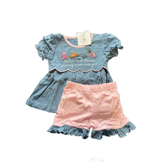 RAISED ON BACKROADS FRENCH KNOT SHORT SET