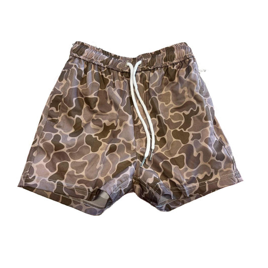 MUTED CAMO PERFORMANCE SHORTS